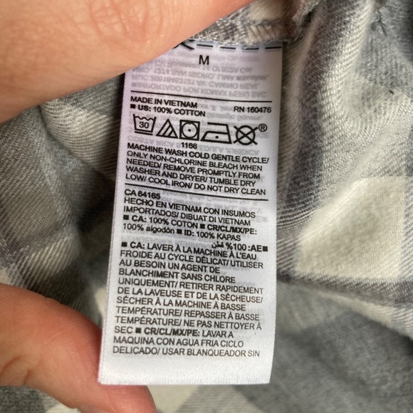 Classic Plaid Flannel Chest Pocket Shirt - Picture 3 of 4